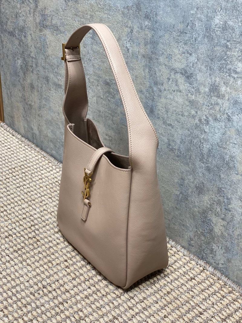 Y51 hobo bags
